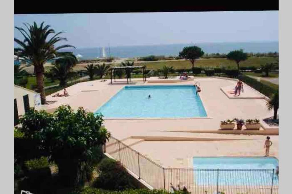 Les Capitelles Bord De Plage Avec Grande Piscine - Vue Montagne Saint-Cyprien  Esterno foto
